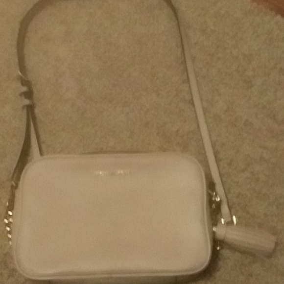 Meet your Posher, Brittany - Picture 6 of 8